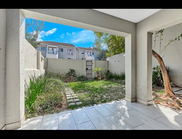 2 BEDROOM APARTMENT SOLD IN CRAIGHALL PARK